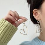Statement drop Earrings - Image 3