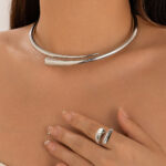 Neckpiece set - Image 2