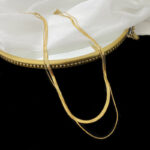 Stainless steel layer Neckpiece