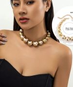 Chunky Pearl  Neckpiece
