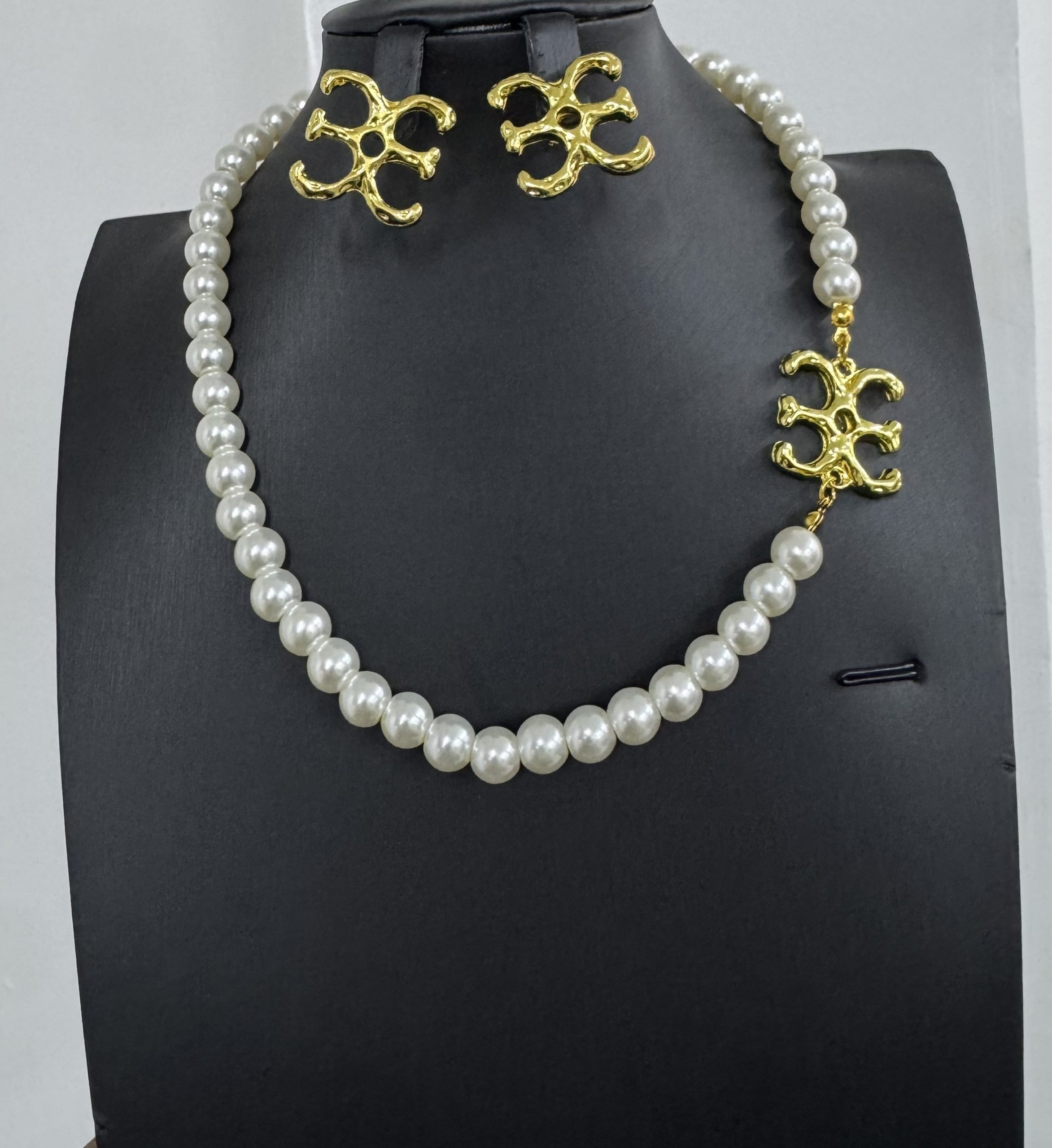 IMG_3214 Pearl Set - Image 1