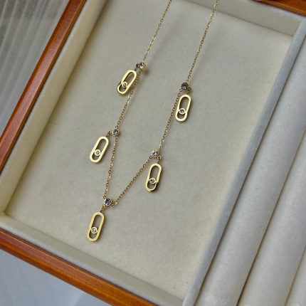 Sika Stainless Steel Neckpiece