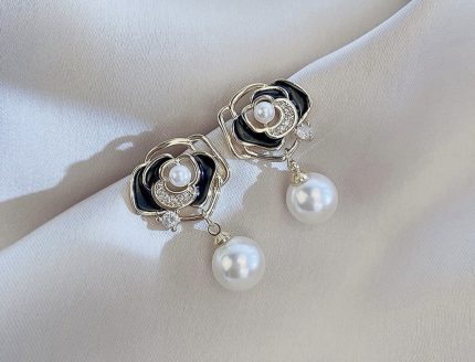 Pearl Earrings