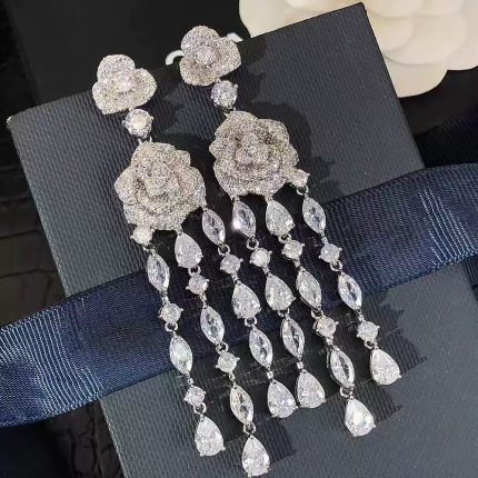 Luxue Rose drop Earrings